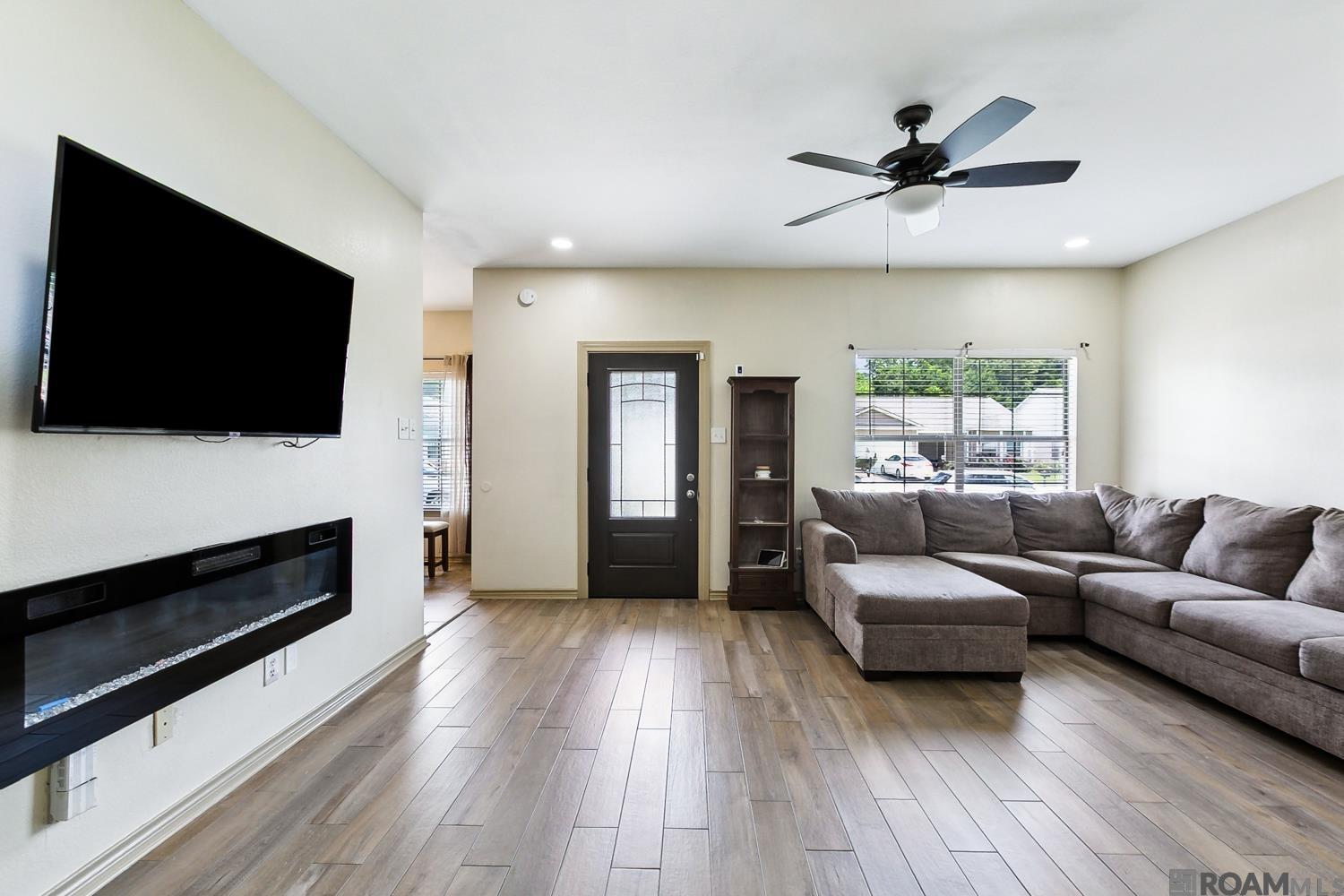 13064 Catahoula Dr, Denham Springs, Louisiana image 4