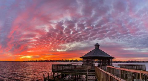 Townhouse For Sale - 2215 False River Dr #10<br/> Pointe Coupee County, New Roads, LA 70760