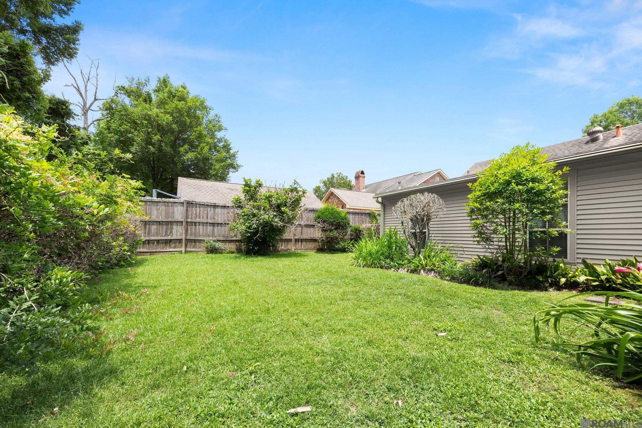 1321 Elmcrest Dr, Baton Rouge, Louisiana image 27