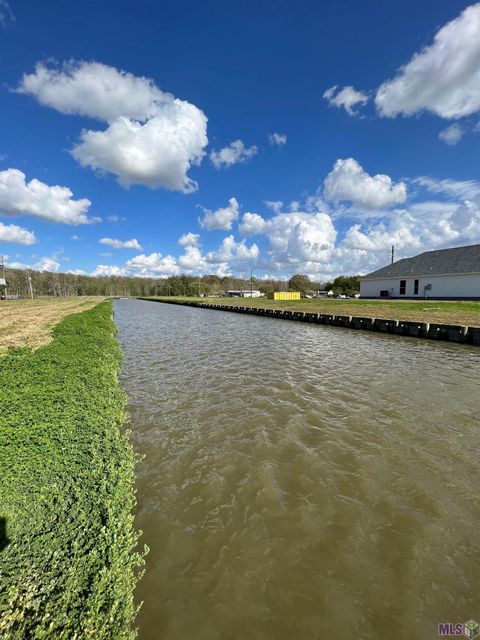 Vacant Land For Sale - 114 Michel Rd<br/> Pierre Part, LA 70339