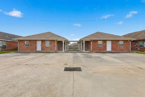 Multifamily For Sale - 221 Gloria St<br/> Thibodaux, LA 70301