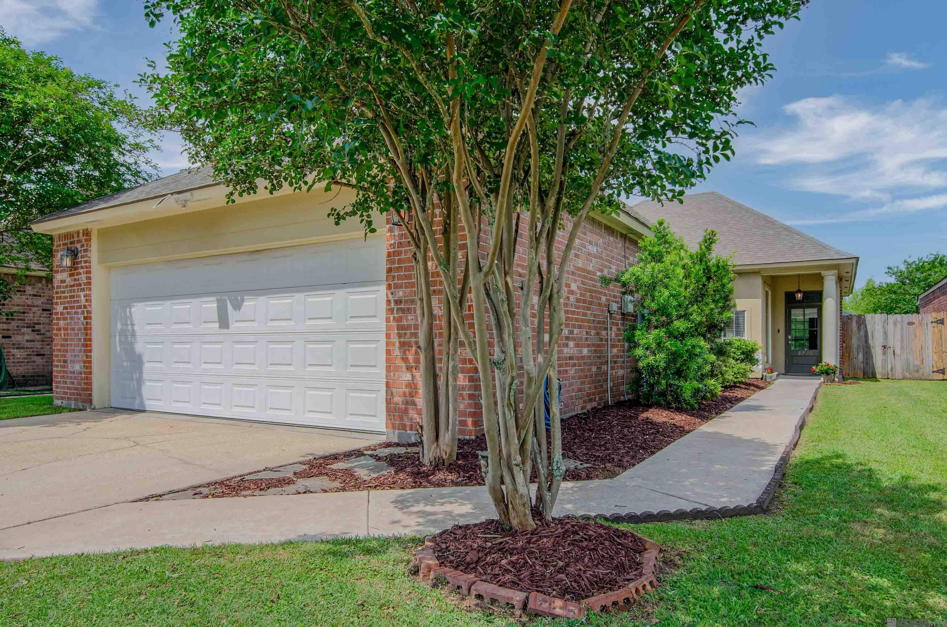 5228 Eastbay Dr, Baton Rouge, Louisiana image 2