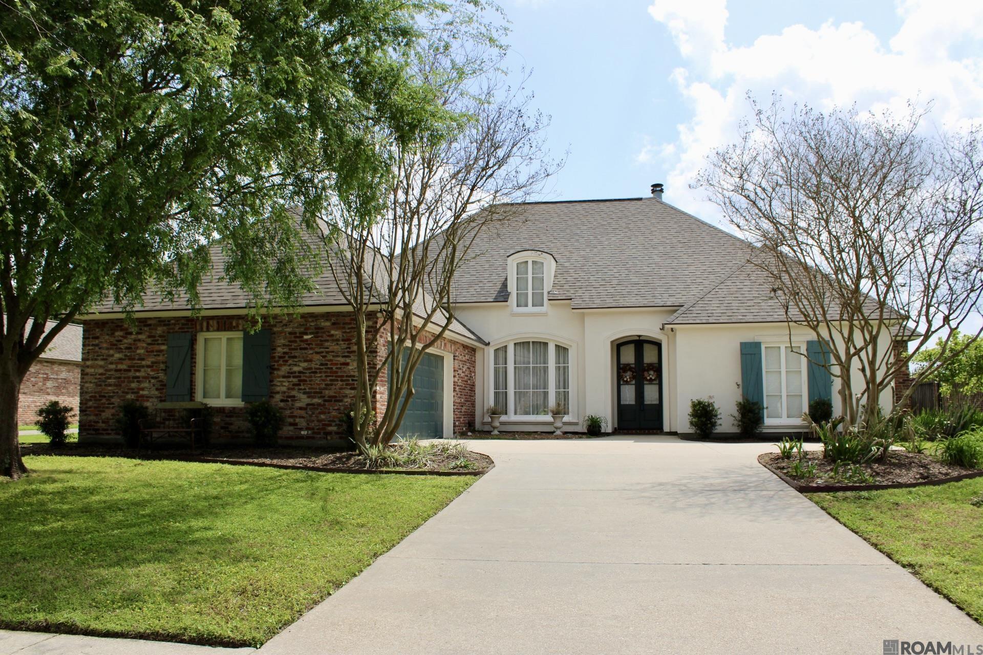 763 Water Oak Dr, Brusly, Louisiana image 2