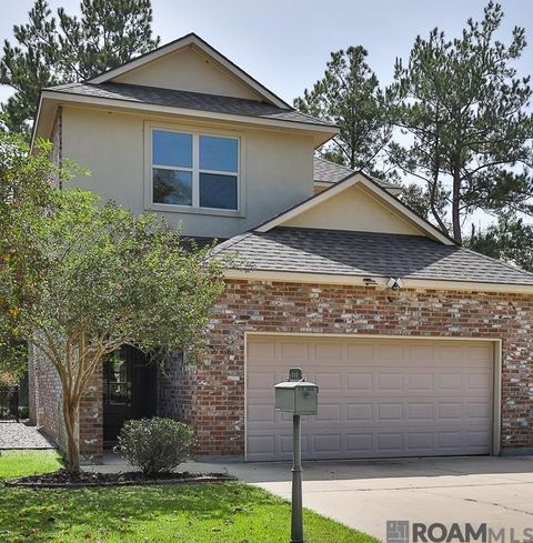Homes For Sale - 23338 Fairway Garden Ct<br/> Springfield, LA 70462