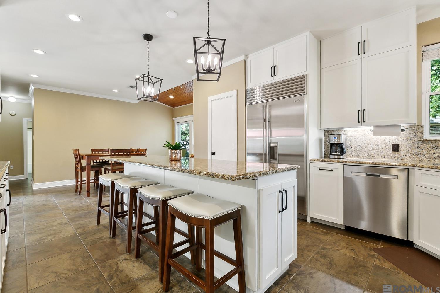 5821 Riverbend Lakes Dr, Baton Rouge, Louisiana image 9