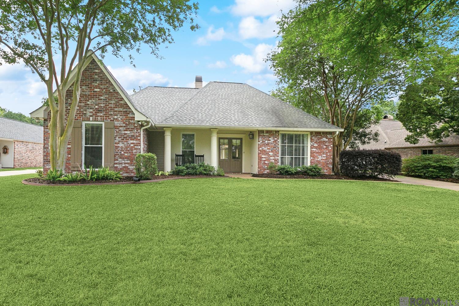 5821 Riverbend Lakes Dr, Baton Rouge, Louisiana image 1