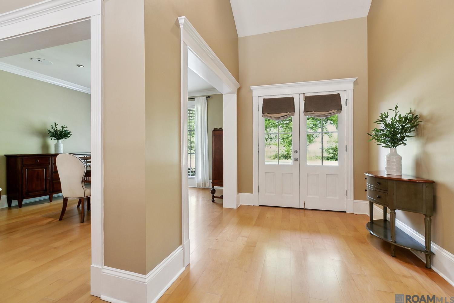 5821 Riverbend Lakes Dr, Baton Rouge, Louisiana image 3