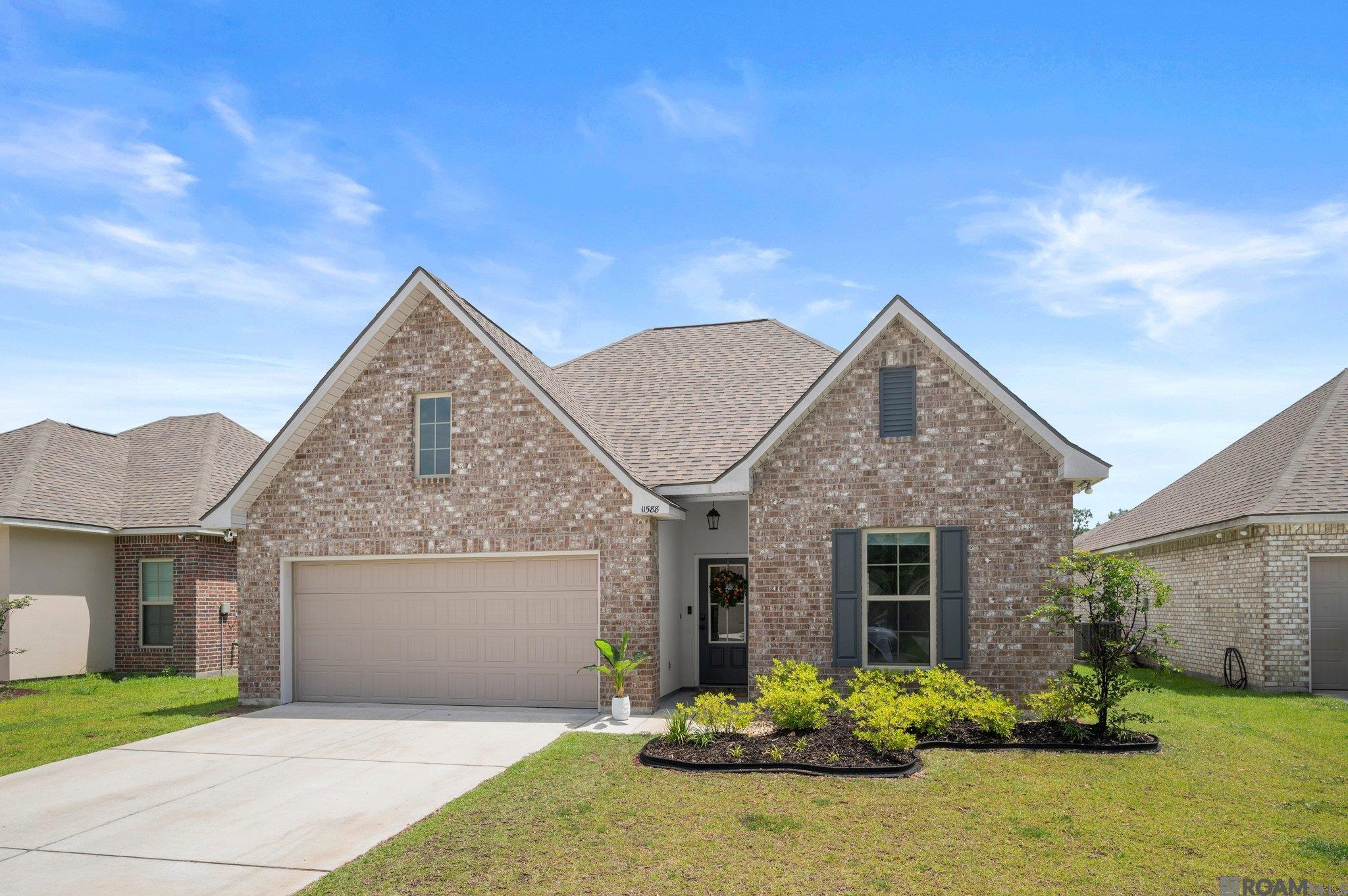 11588 Regal St