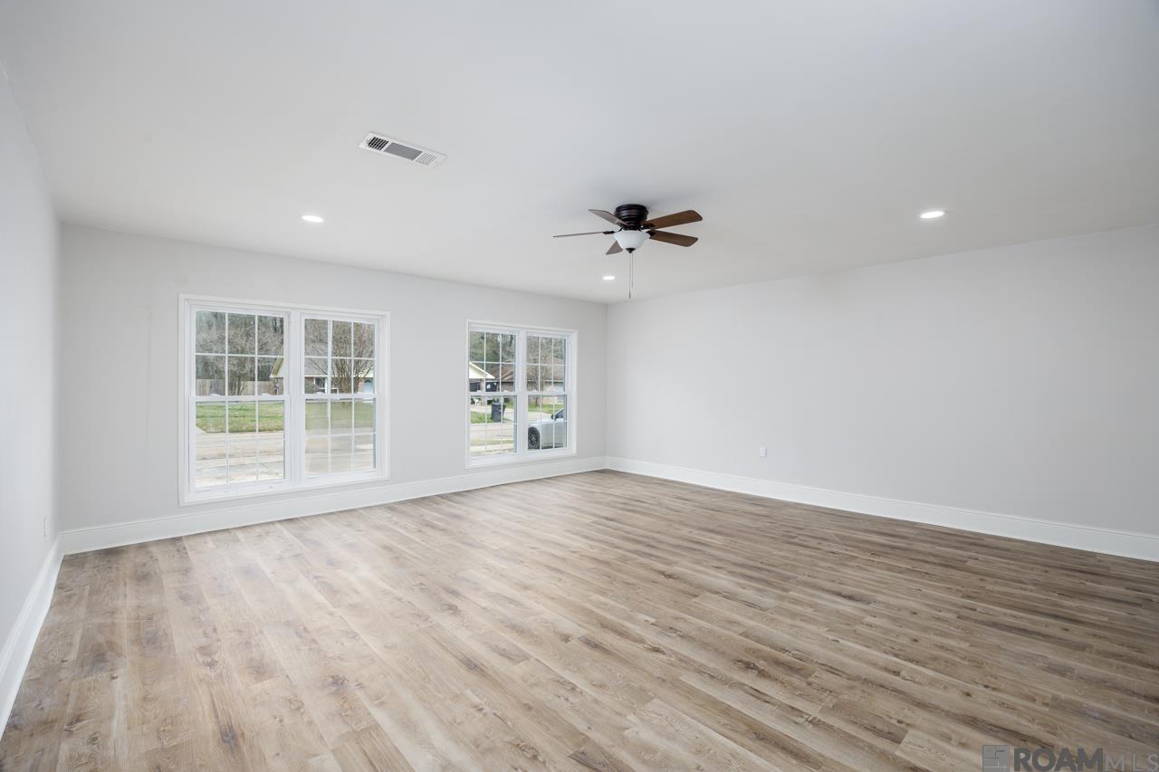 13701 Gentilly Ct, Baton Rouge, Louisiana image 8