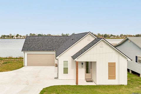 Homes For Sale - 9937 Island Rd<br/> Ventress, LA 70783