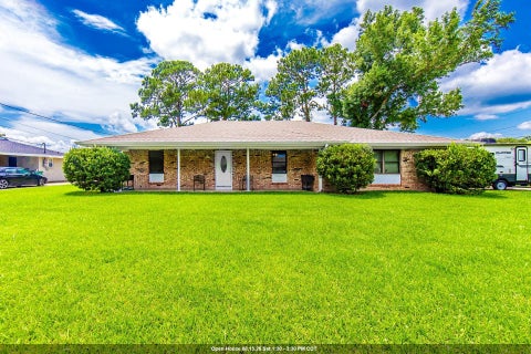 Homes For Sale - 1100 Park Dr<br/> Thibodaux, LA 70301