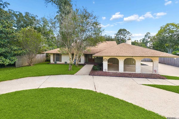 11636 MOLLYLEA DR, BATON ROUGE, LA 70815 - Image ac5b2c8f8b0b5d445dc073d177a42f4d/3112022026