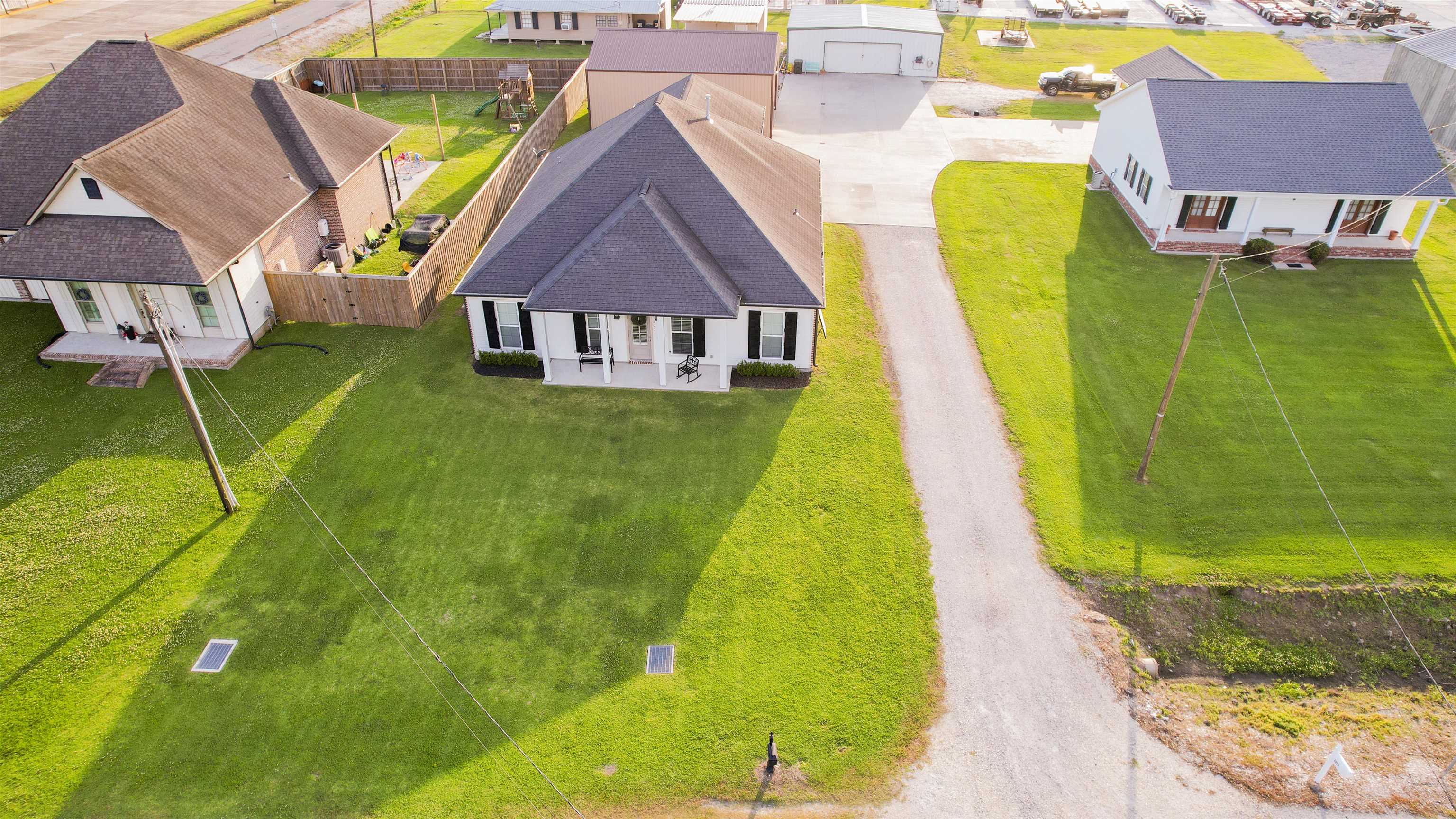 303 North Main Project Road, Schriever, Louisiana image 6