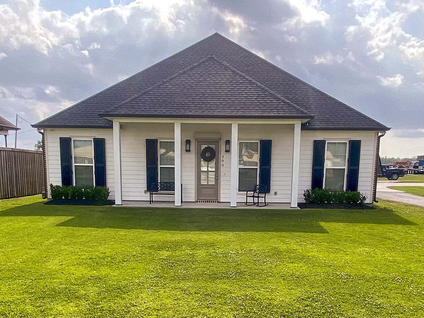 303 North Main Project Road, Schriever, Louisiana image 1