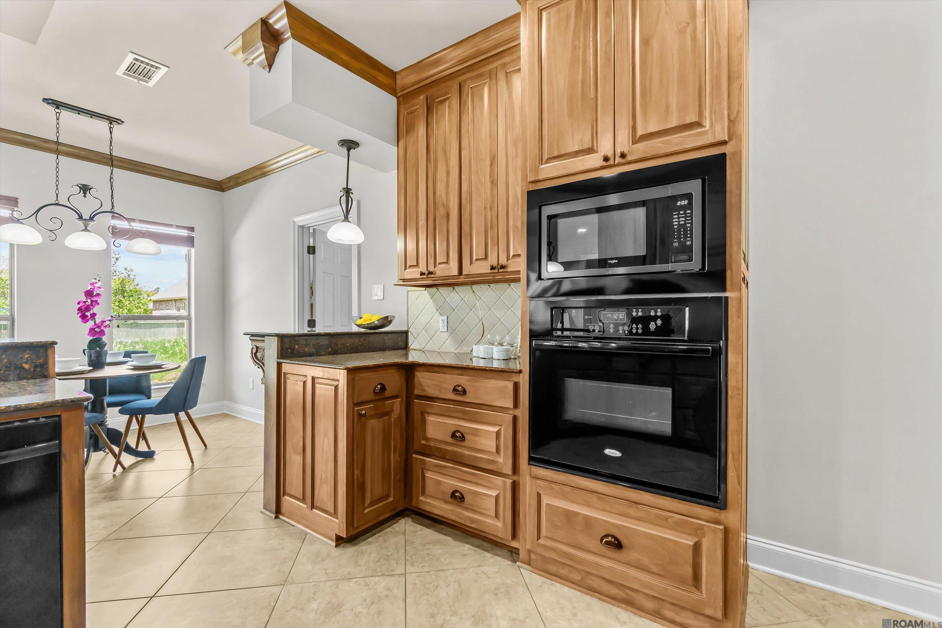 4808 Harbor Ln, Greenwell Springs, Louisiana image 9