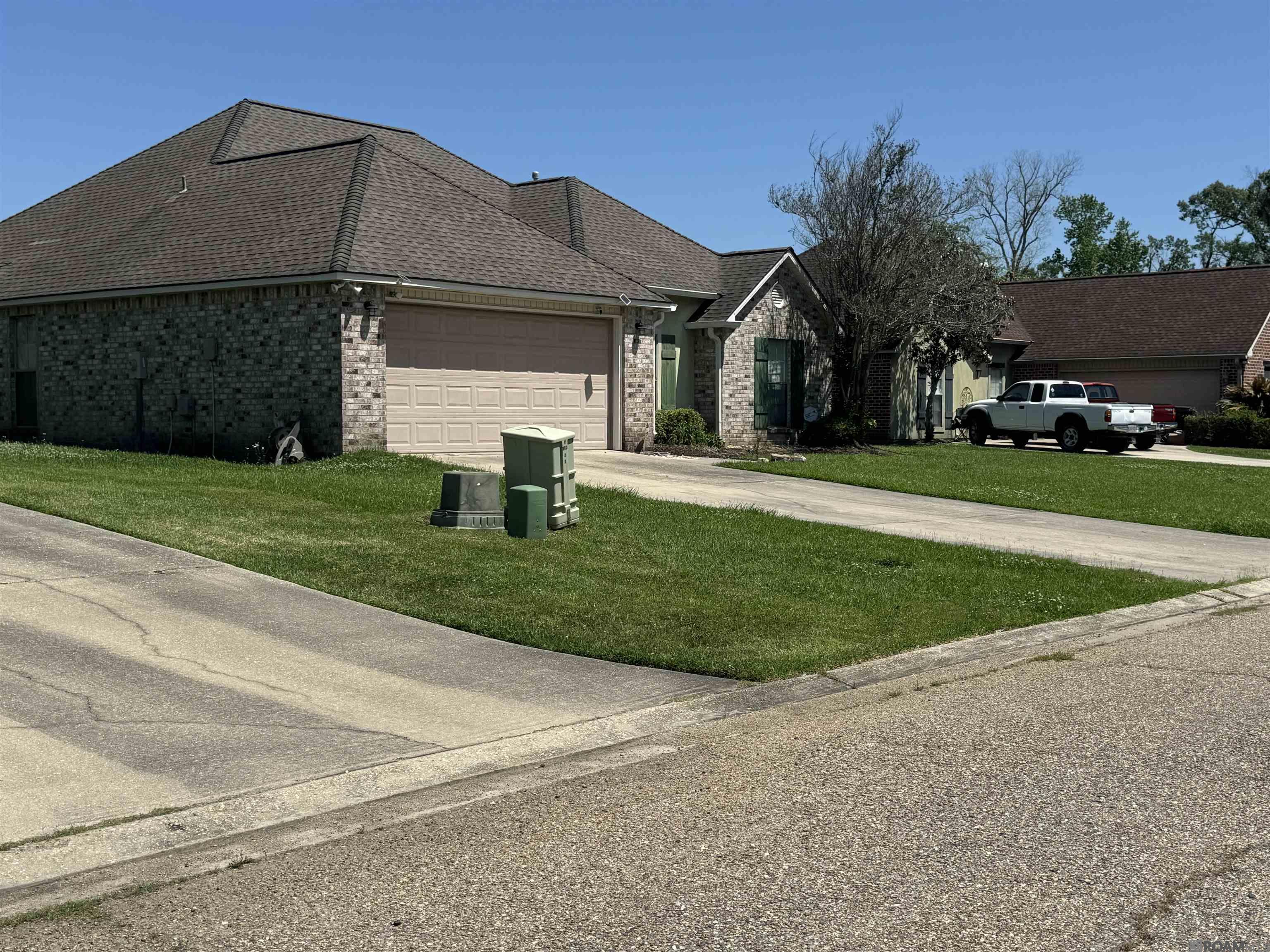 37036 N Millstone Dr, Geismar, Louisiana image 4
