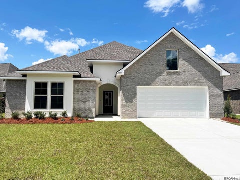 Homes For Sale - 23395 Sholar Dr<br/> Denham Springs, LA 70726