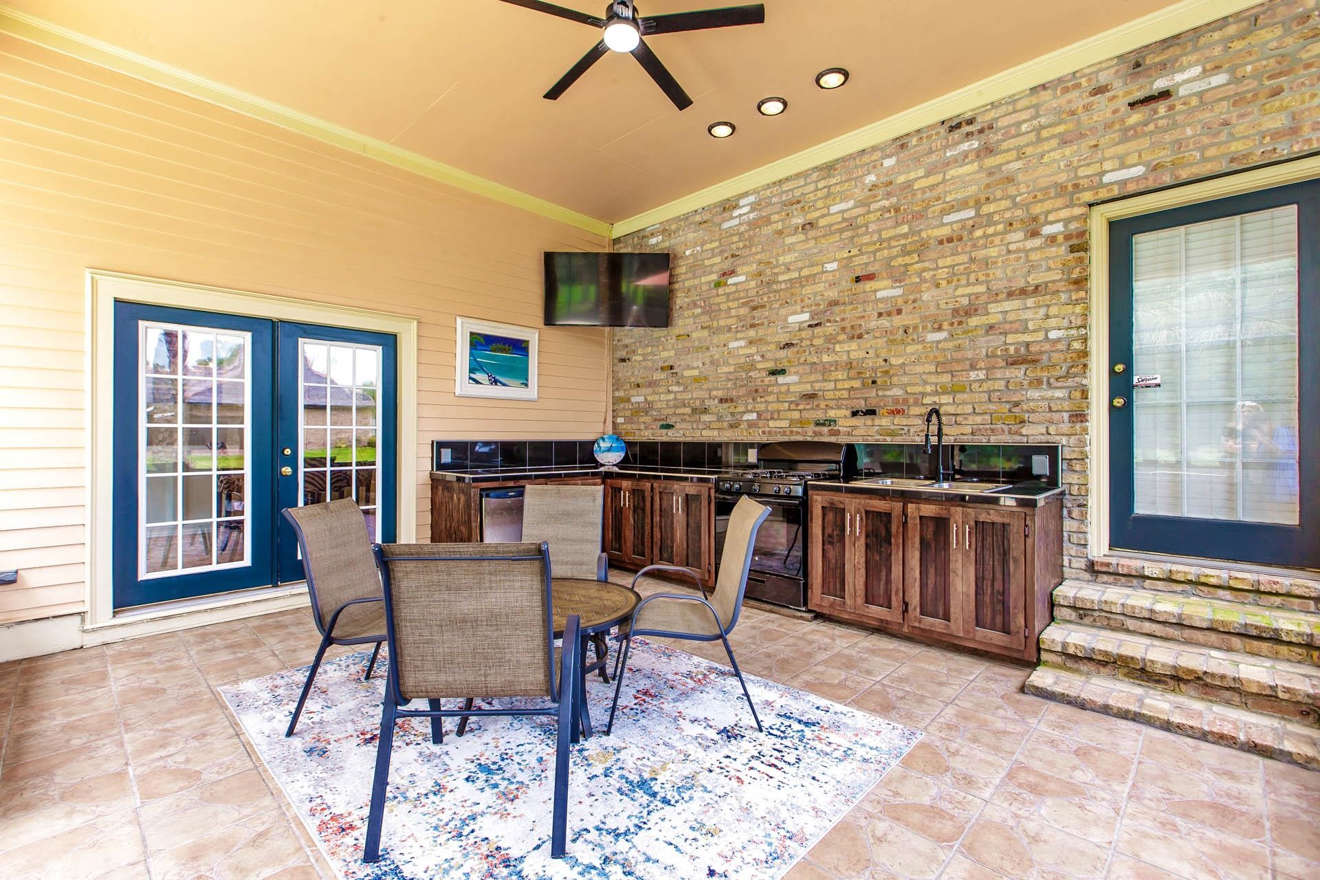 406 Ardoyne Drive, Houma, Louisiana image 10