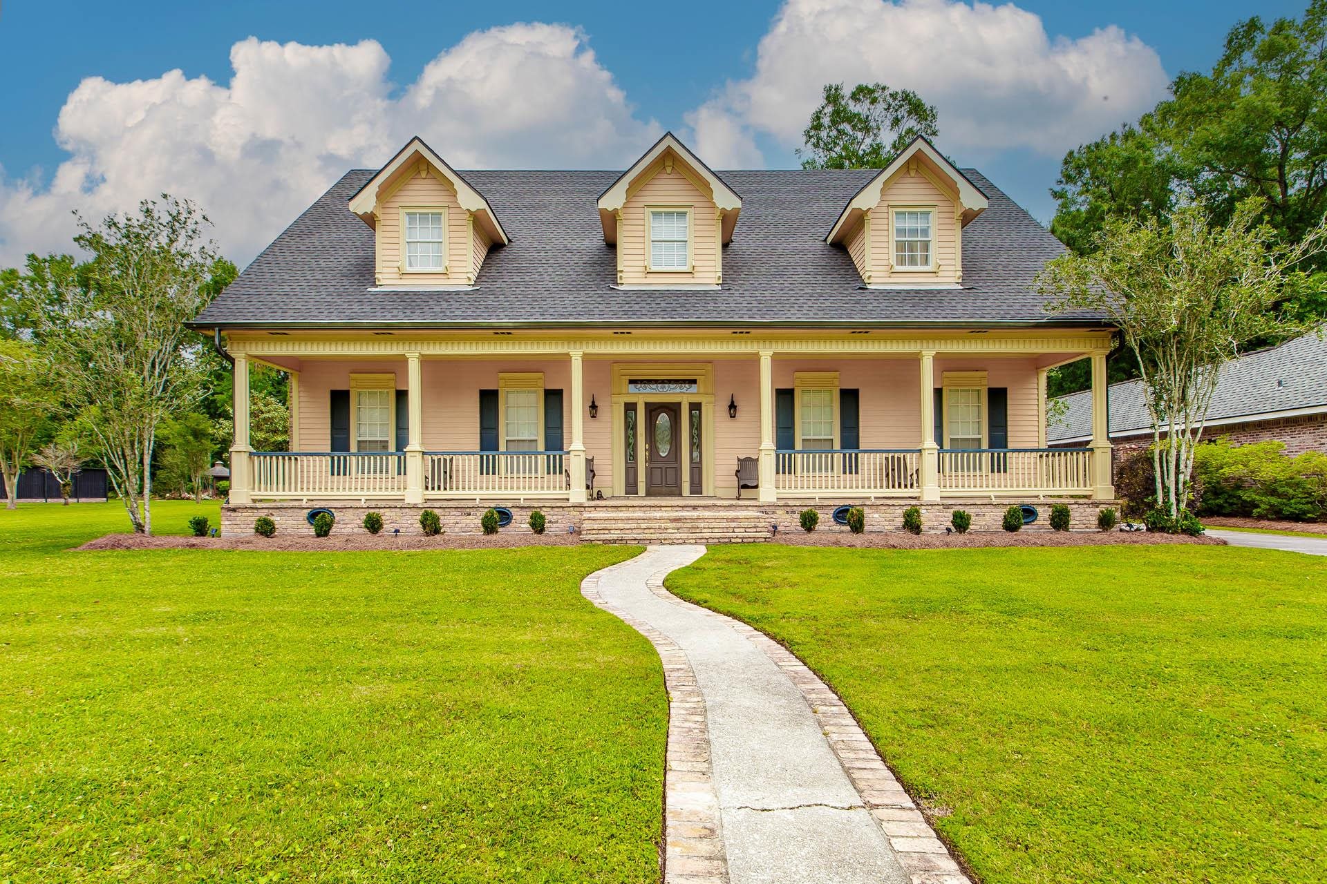 406 Ardoyne Drive, Houma, Louisiana image 1