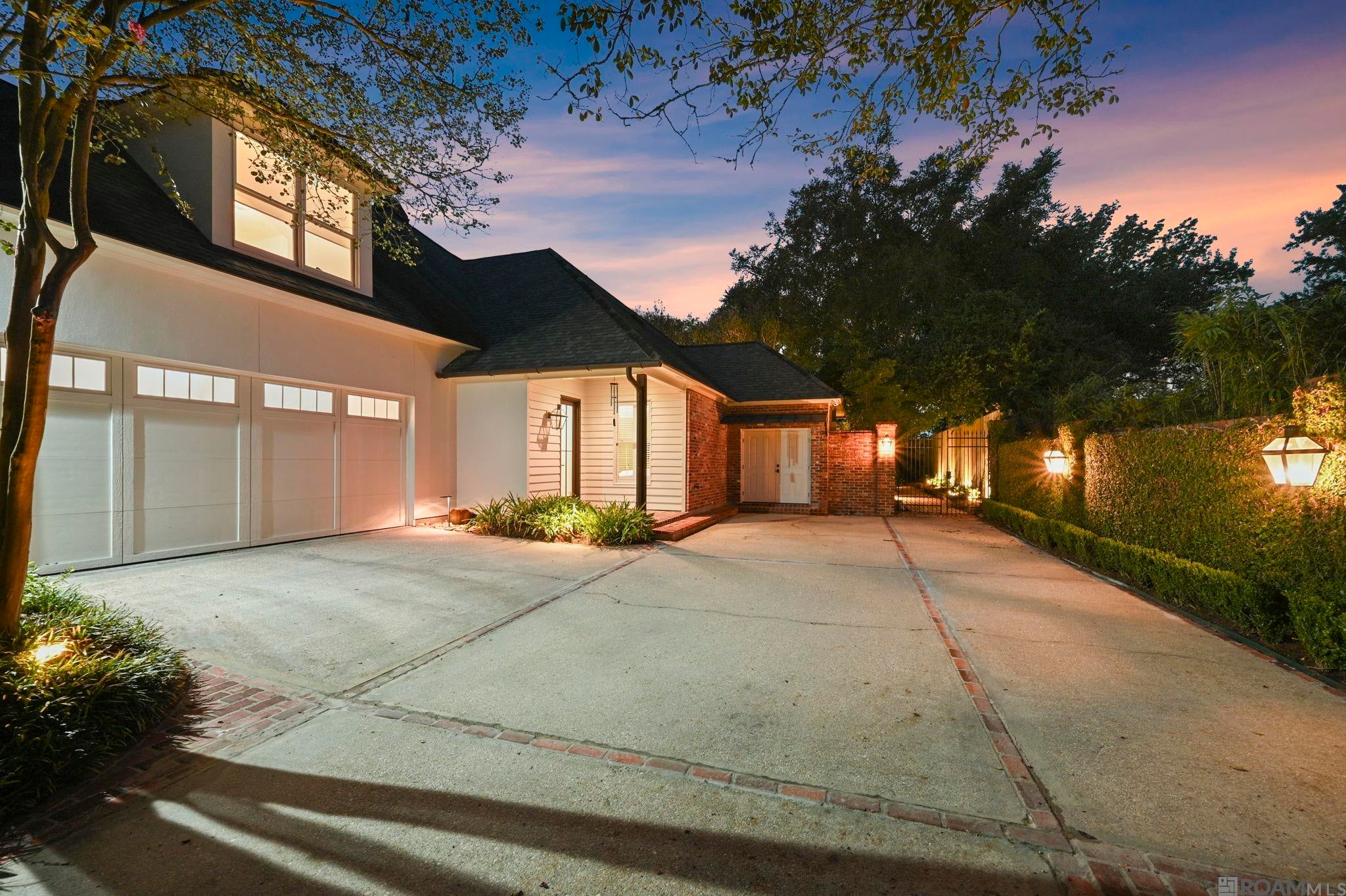 765 Myrtle View Dr