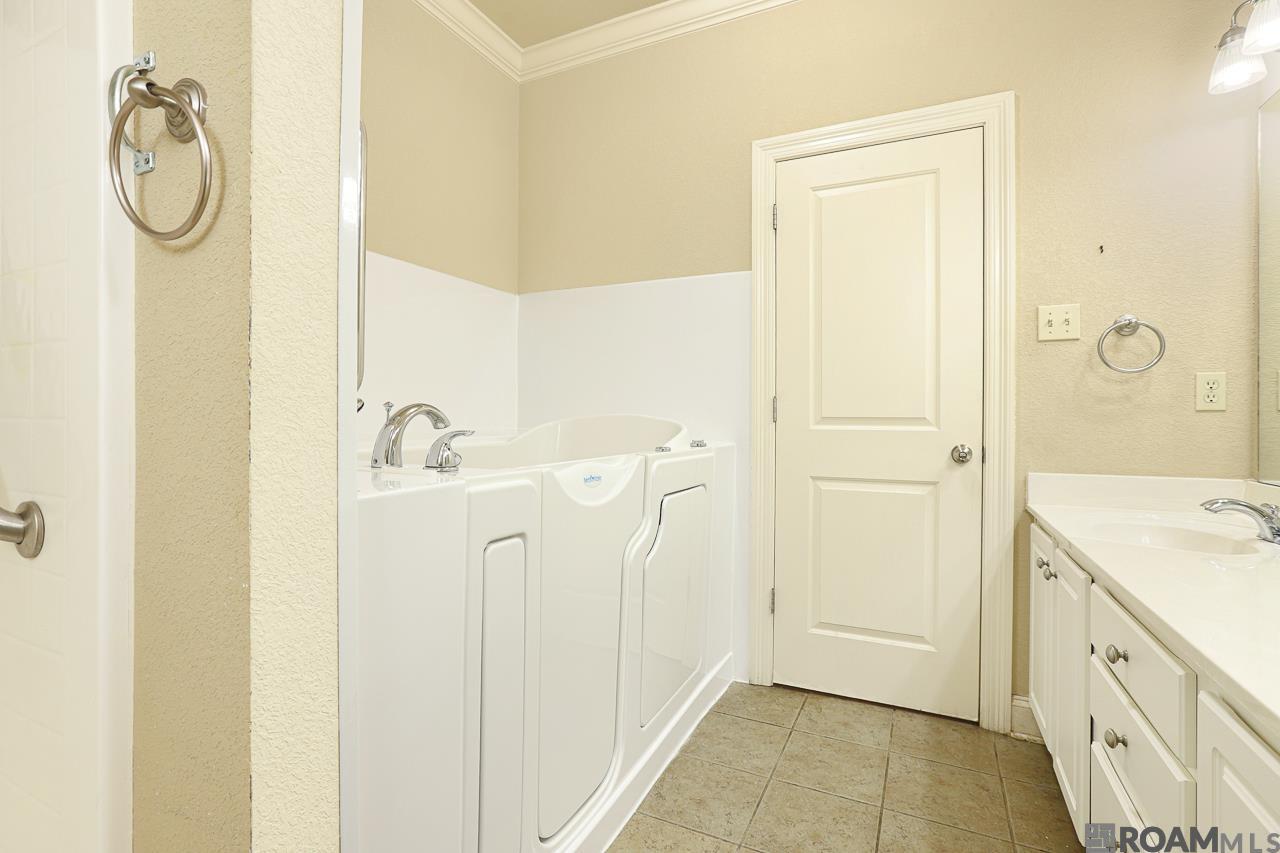 4848 Windsor Village Dr #83, Baton Rouge, Louisiana image 12
