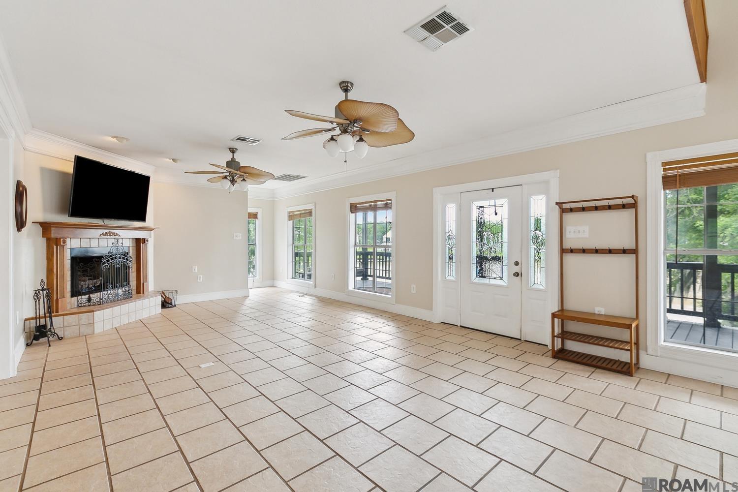 14403 Cabell St, Denham Springs, Louisiana image 4