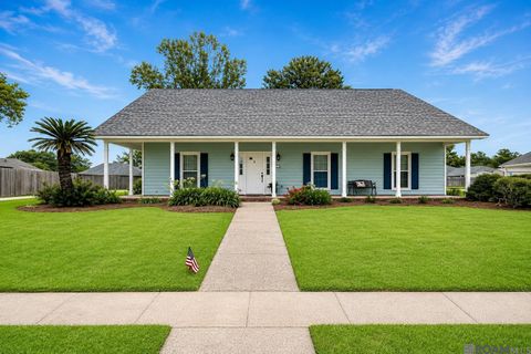Homes For Sale - 14031 Gattinburg Ave<br/> Baton Rouge, LA 70817