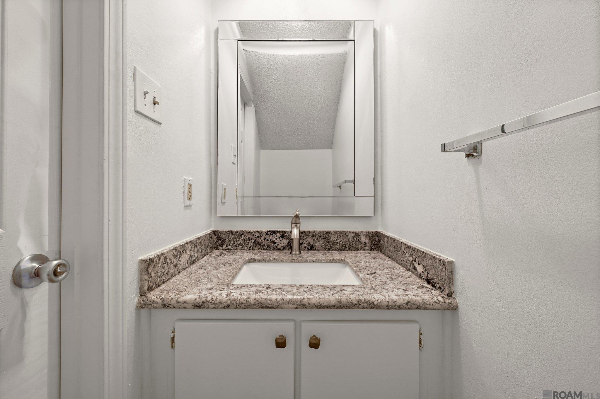 2715 S Roth Ave #9B, Gonzales, Louisiana image 11