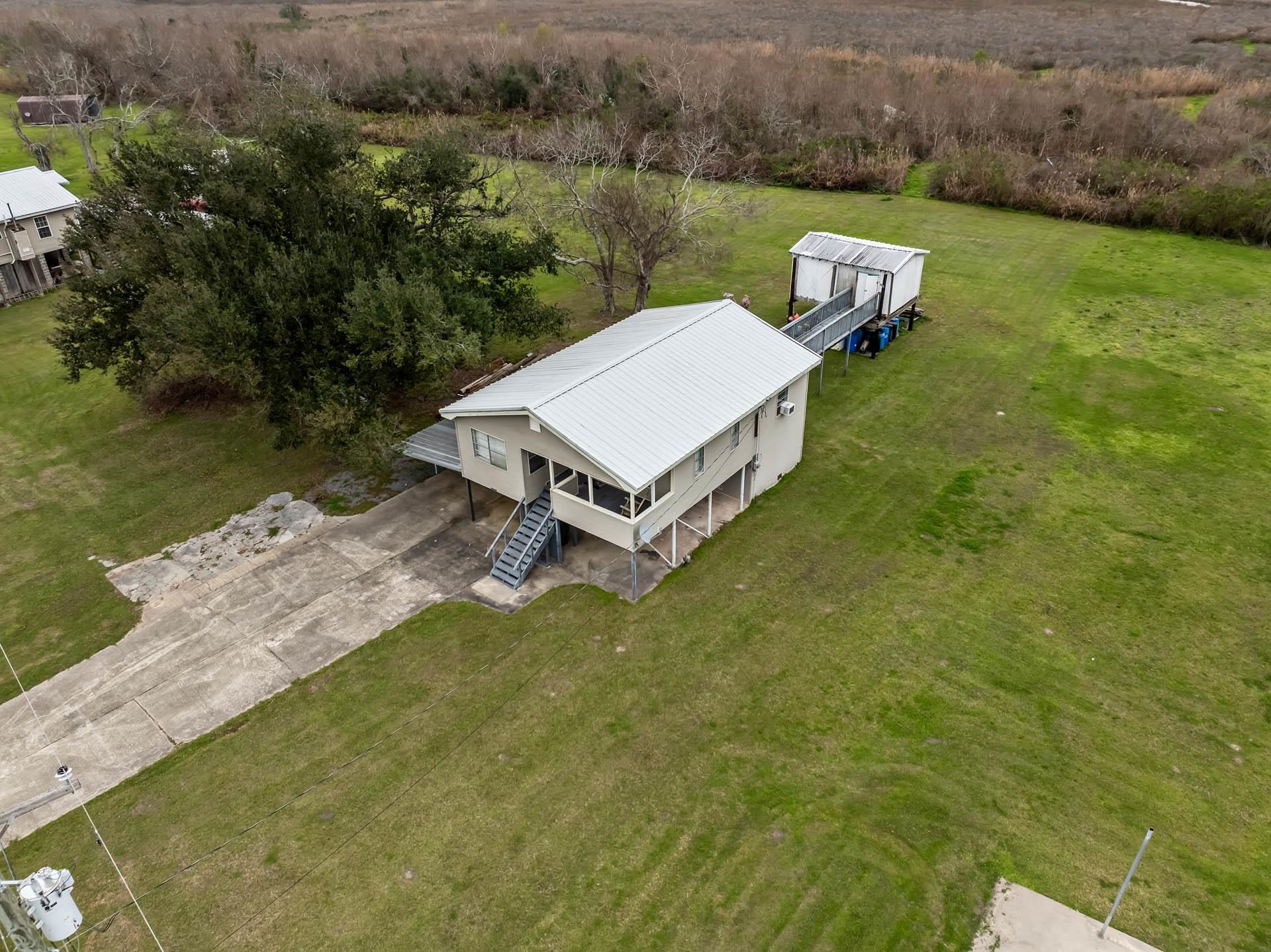 8749 Grand Caillou Road, Dulac, Louisiana image 6