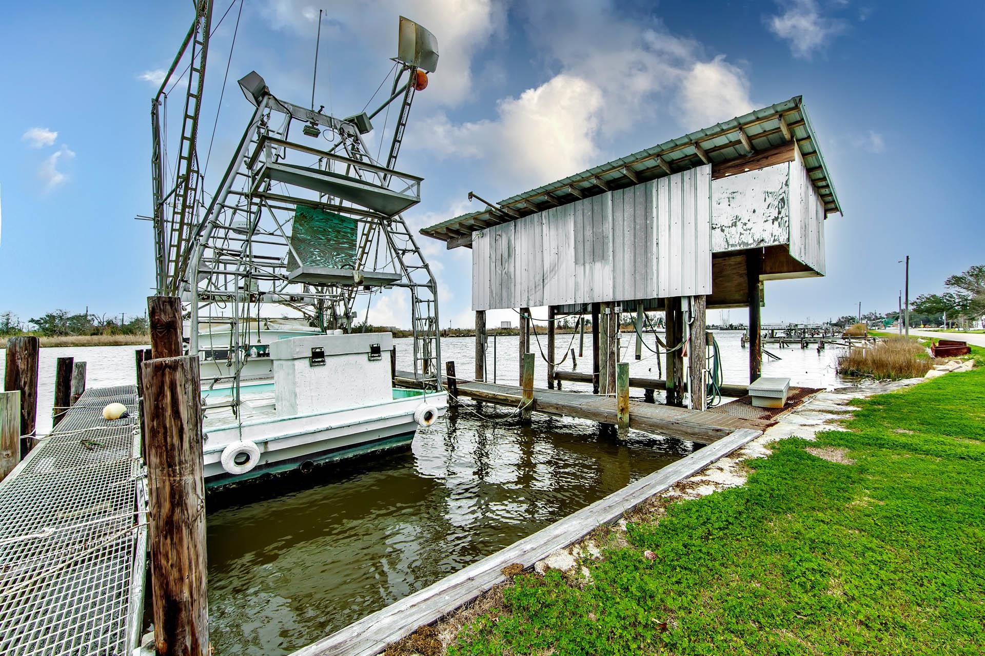 8749 Grand Caillou Road, Dulac, Louisiana image 4