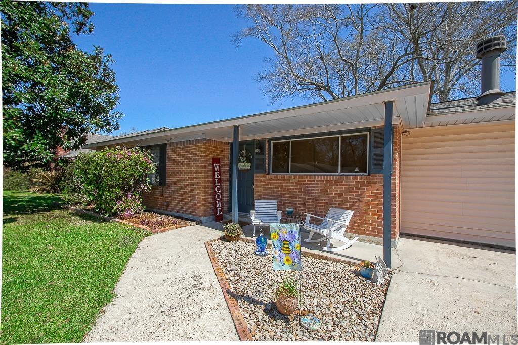 1004 S Shirley Ave, Gonzales, Louisiana image 2