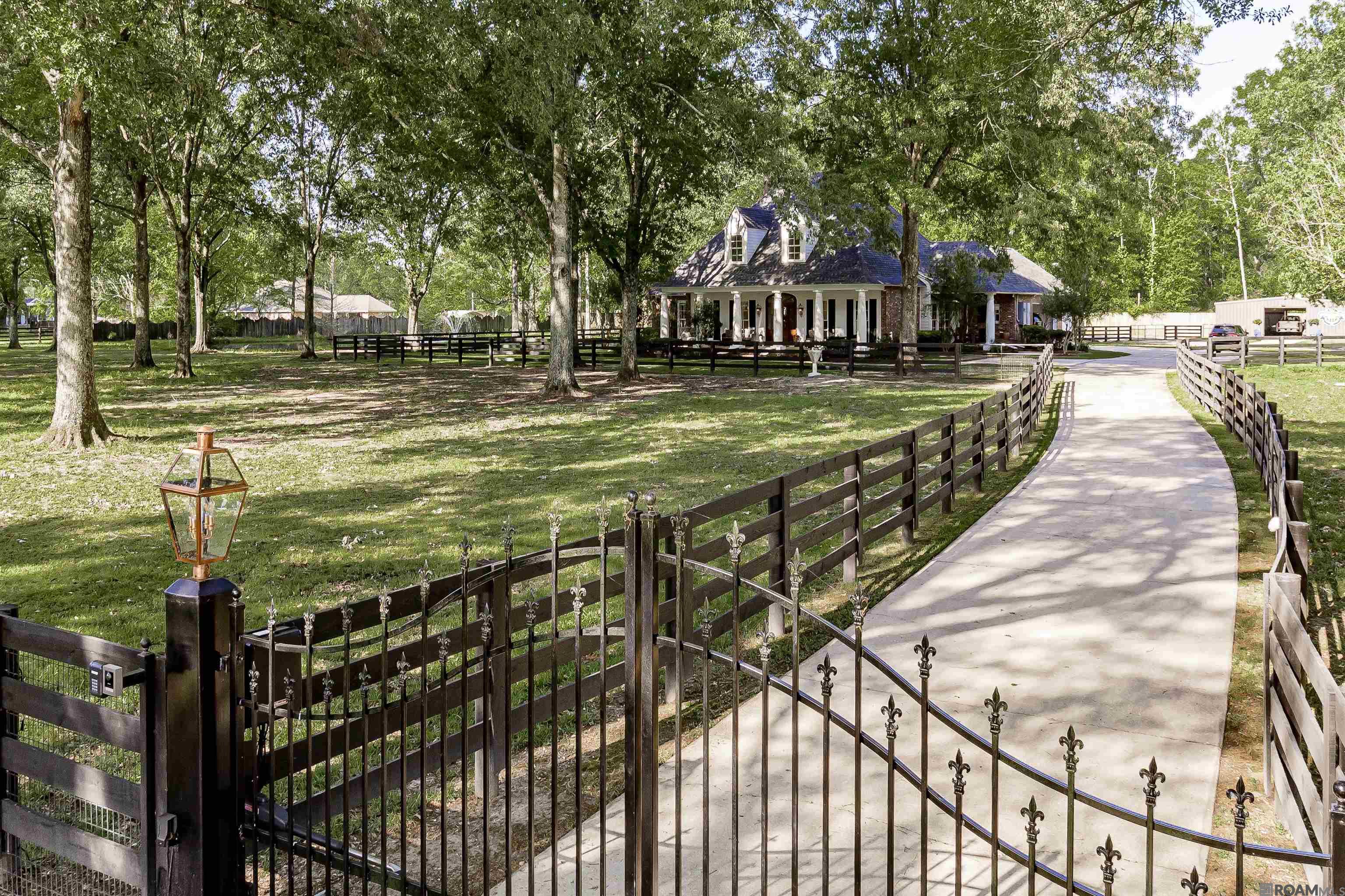 19919 Tucker Rd, Zachary, Louisiana image 3