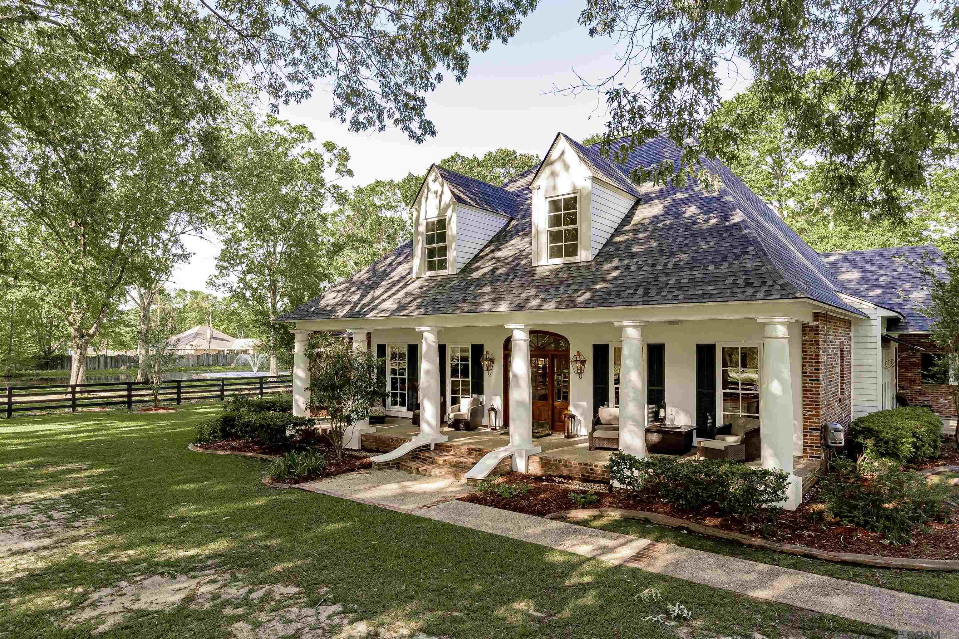 19919 Tucker Rd, Zachary, Louisiana image 2