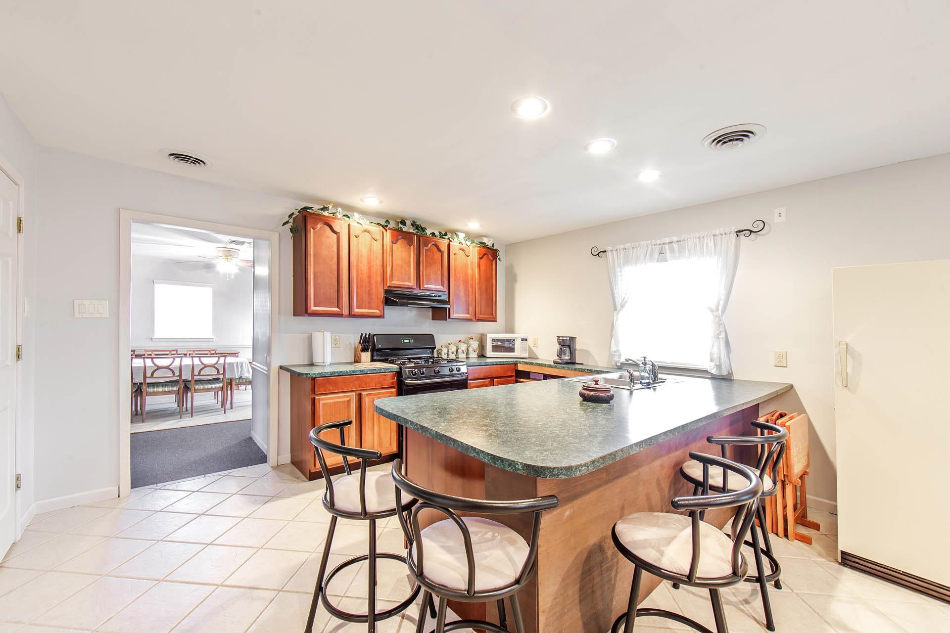 323 Hampton St, Houma, Louisiana image 6