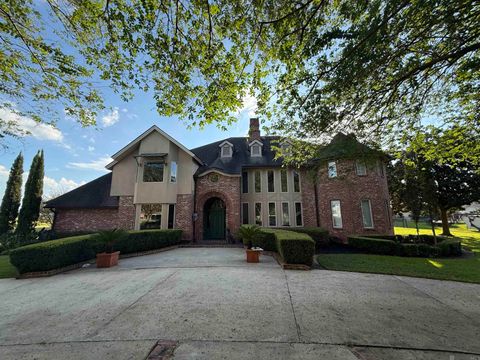 Homes For Sale - 24010 Sherwood Dr<br/> Plaquemine, LA 70764