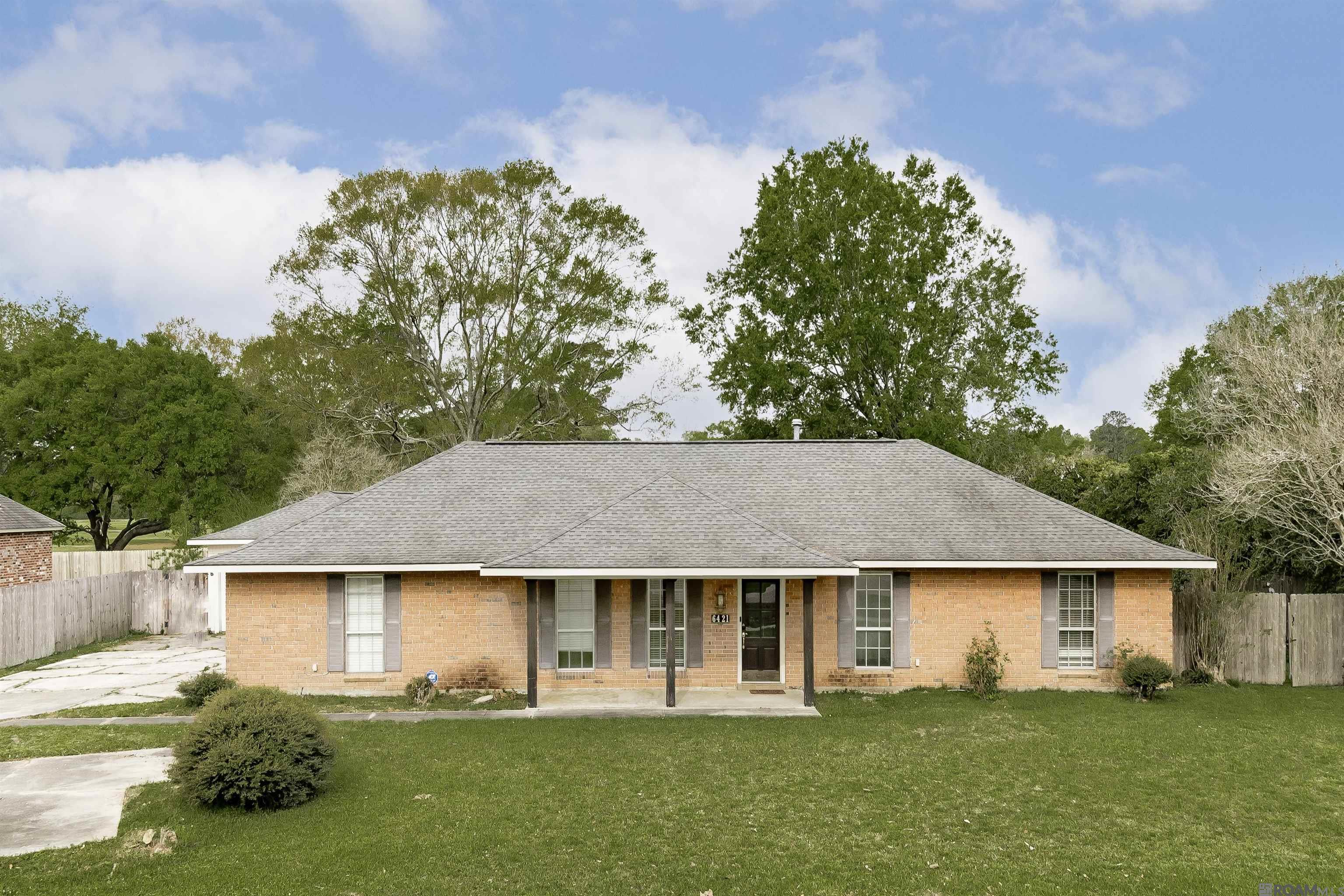 6421 Fennwood Dr, Zachary, Louisiana image 3