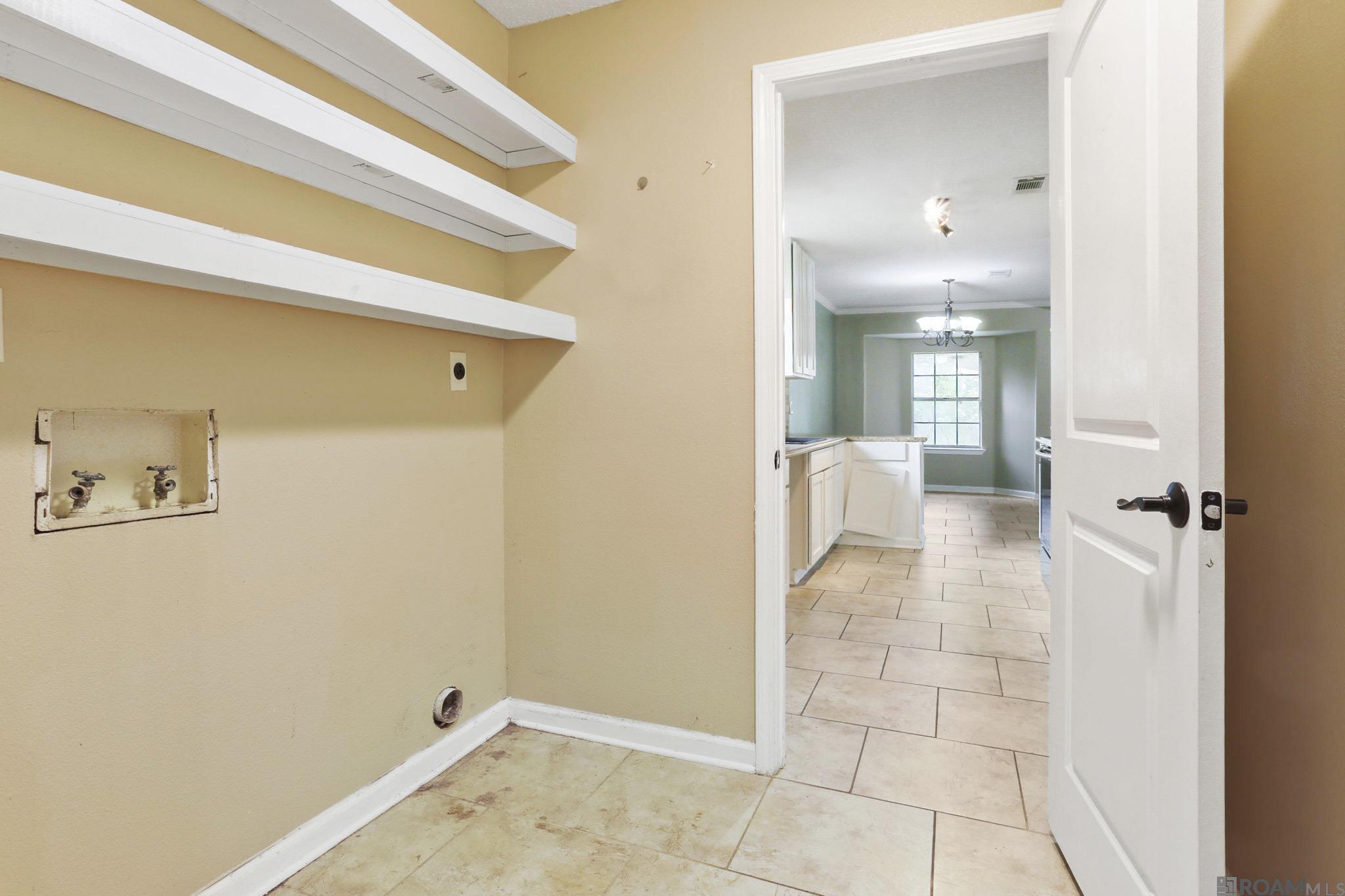 8907 Cedar Springs Ave, Denham Springs, Louisiana image 9