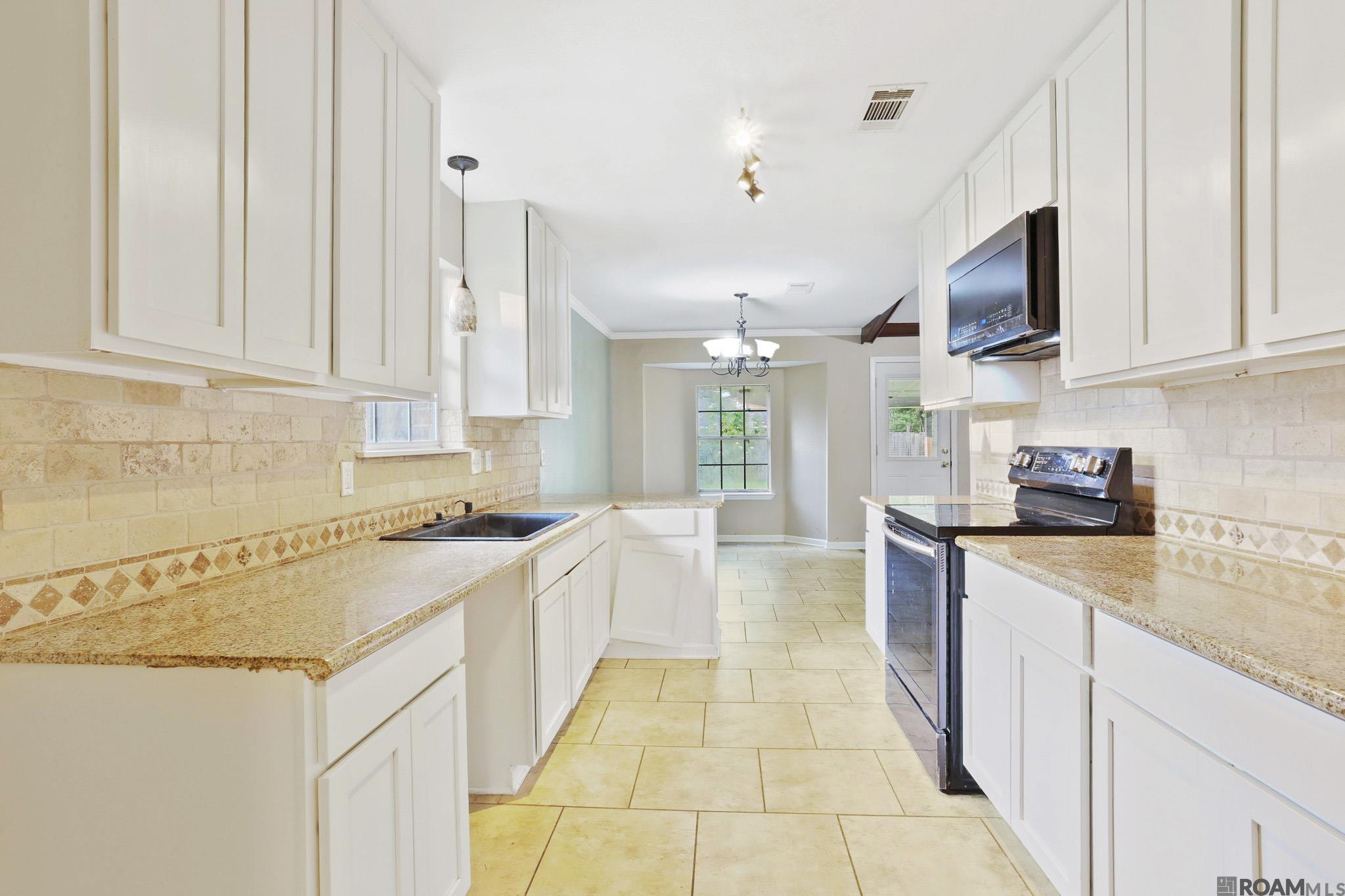 8907 Cedar Springs Ave, Denham Springs, Louisiana image 7
