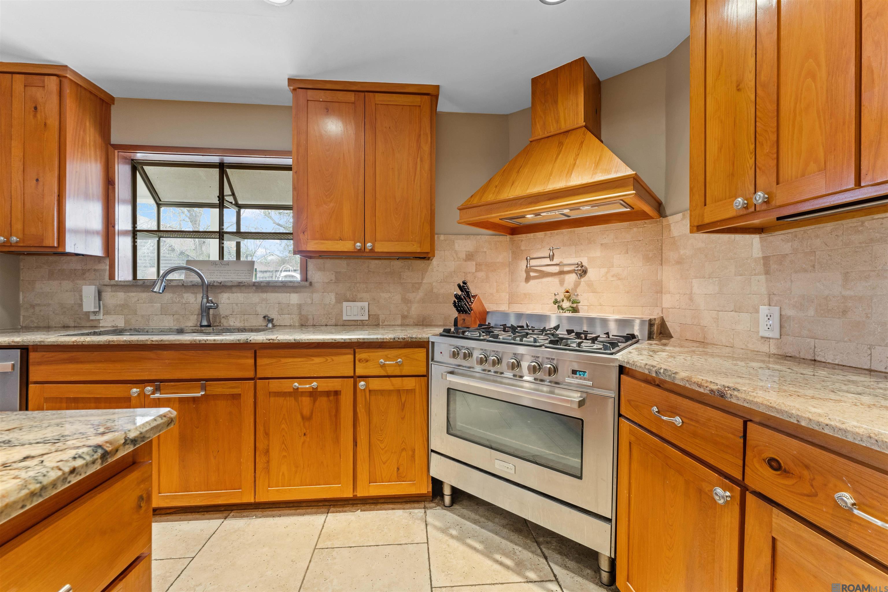 1411 Twisted Oak Ln, Baton Rouge, Louisiana image 6