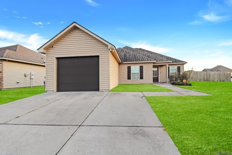 Apartment For Sale - 12188 Buddy Ellis Rd<br/> Livingston County, Denham Springs, LA 70726