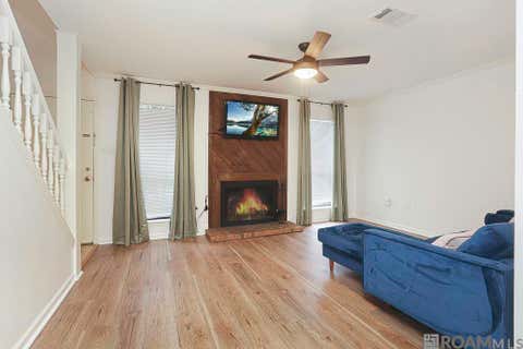 Condo For Sale - 972 Ridgepoint Ct #972<br/> Baton Rouge, LA 70810