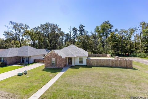 Homes For Sale - 12236 Creekside Ave<br/> Livingston County, Walker, LA 70785