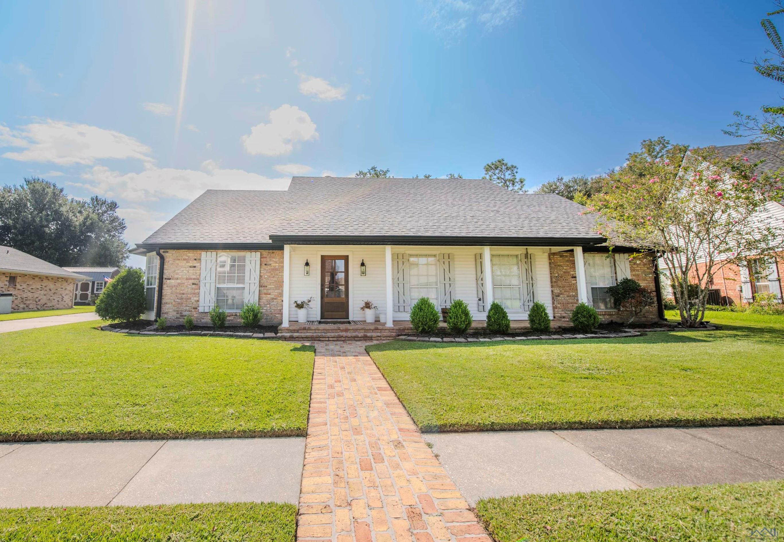 107 Myrick Drive, Houma, Louisiana image 1