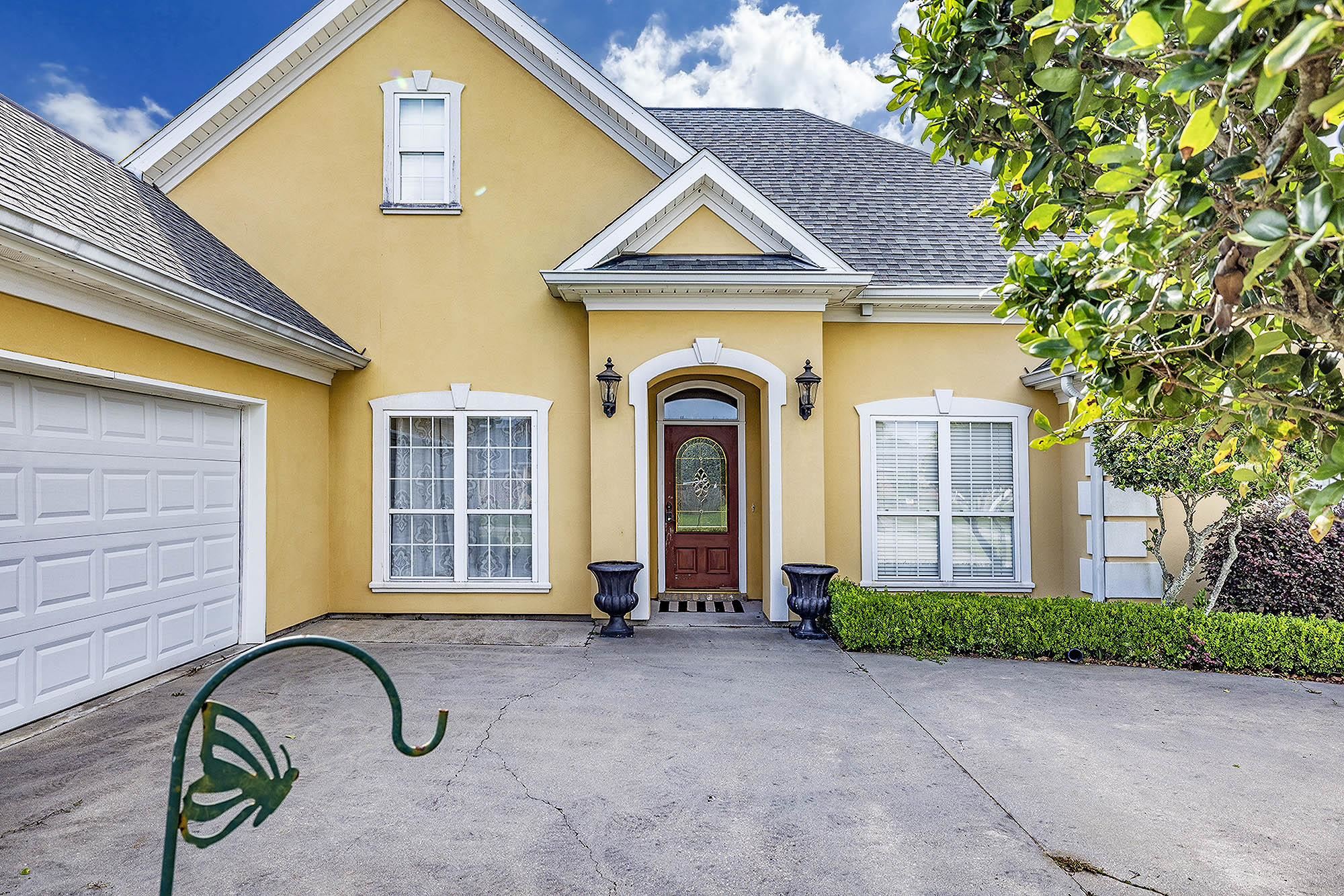 134 Lake Mechant Court, Houma, Louisiana image 2