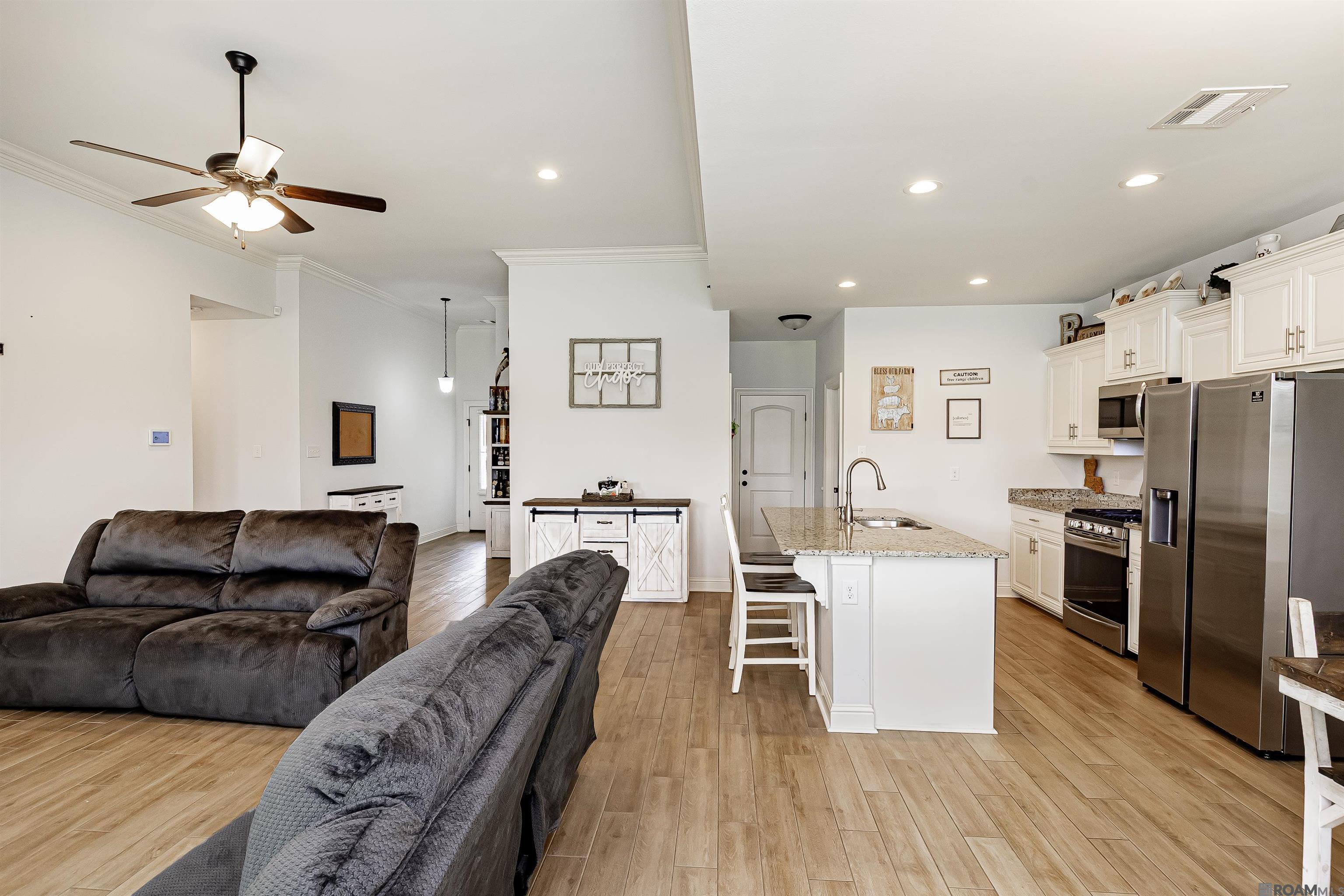 40256 Maddie Dr, Prairieville, Louisiana image 8