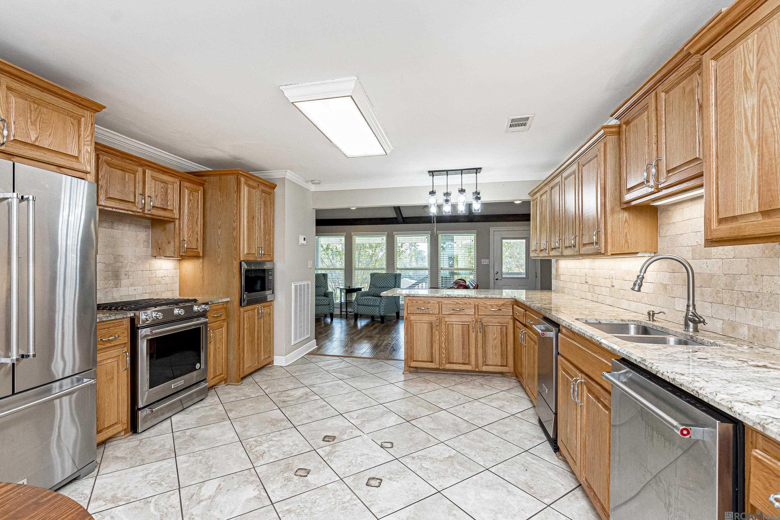 Port Vincent, Louisiana 70726, United States, 3 Bedrooms Bedrooms, ,2 BathroomsBathrooms,Residential,Pending,36344