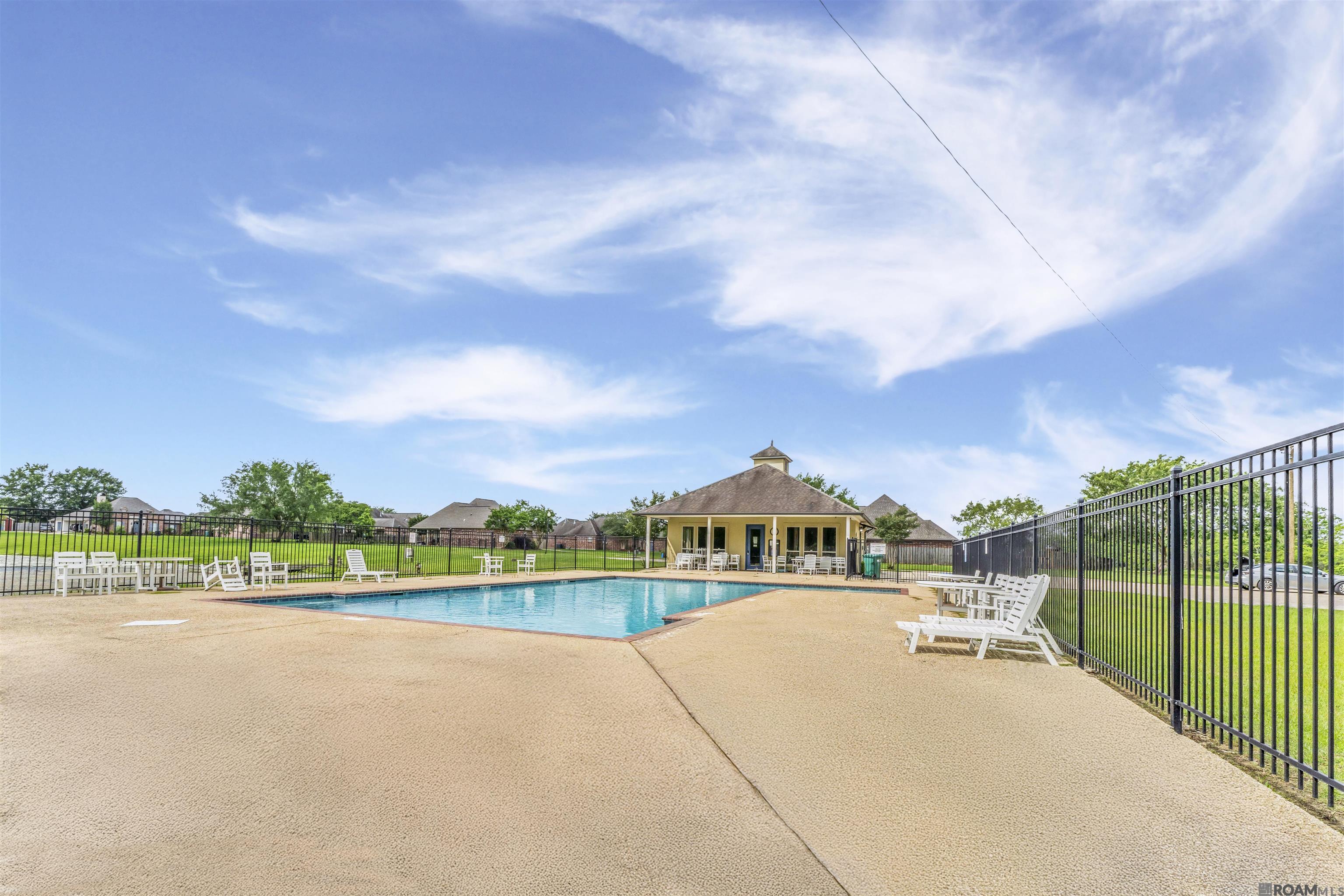 2070 High Point Dr, Zachary, Louisiana image 8