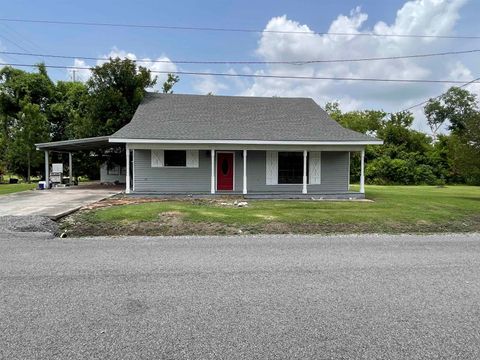 Homes For Sale - 367 East 43rd Street<br/> Cut Off, LA 70345