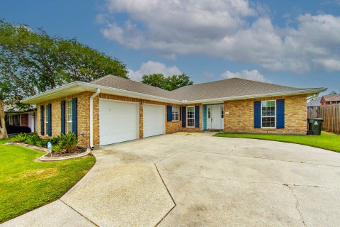 Homes For Sale - 507 Vanessa Dr<br/> Houma, LA 70360