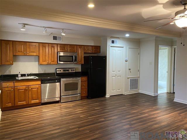 4618 Alvin Dark Ave #12, Baton Rouge, Louisiana image 2